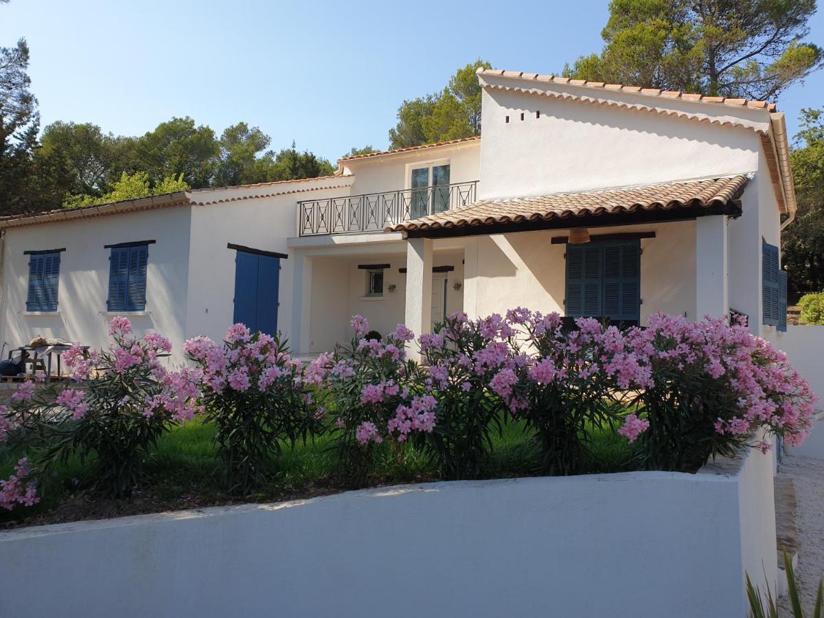 La Bastide Blanche Magnifique Villa 5 Etoiles 5 Chambres Et Piscine Privee Sur 6500 M Var Lorgues Luaran gambar