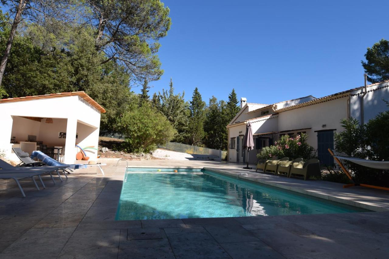 La Bastide Blanche Magnifique Villa 5 Etoiles 5 Chambres Et Piscine Privee Sur 6500 M Var Lorgues Luaran gambar