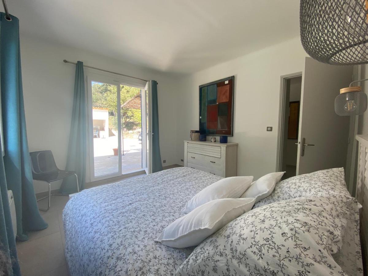 La Bastide Blanche Magnifique Villa 5 Etoiles 5 Chambres Et Piscine Privee Sur 6500 M Var Lorgues Luaran gambar
