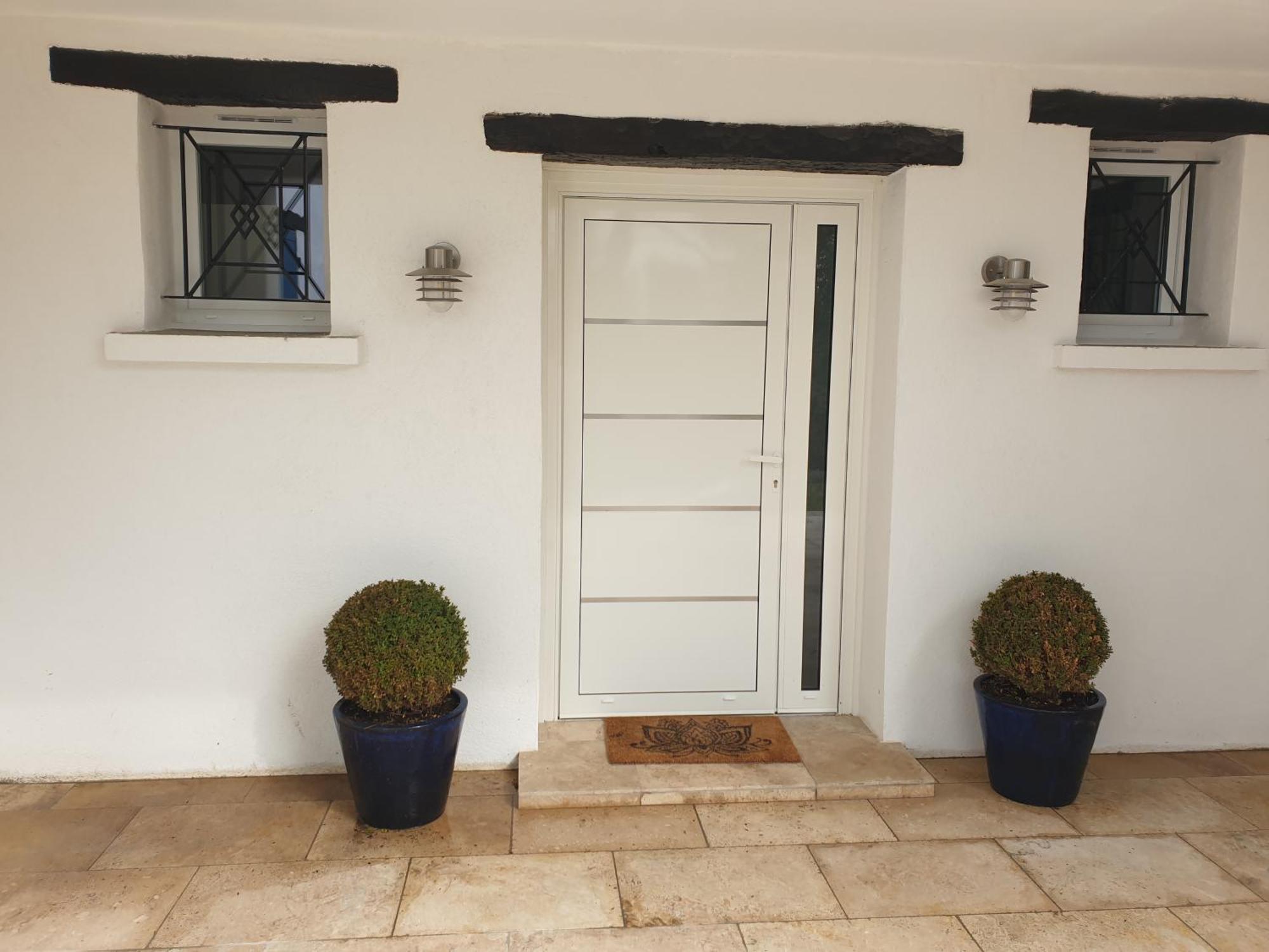 La Bastide Blanche Magnifique Villa 5 Etoiles 5 Chambres Et Piscine Privee Sur 6500 M Var Lorgues Bilik gambar